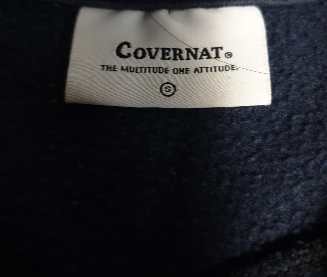 커버낫 빈티지 엠보싱 레터링 자수 기모 맨투맨 네이비 (S) 상품이미지3