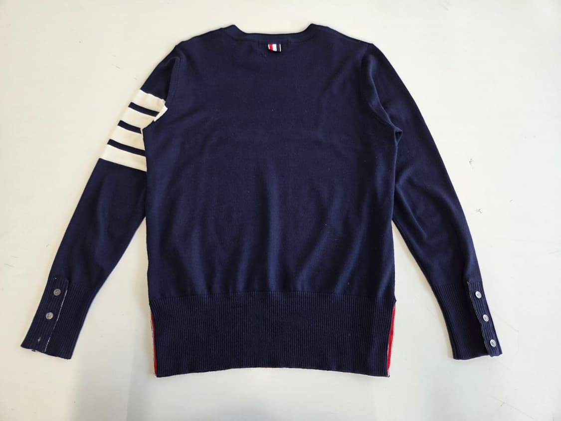 톰브라운 긴팔니트 네이비 상품이미지2