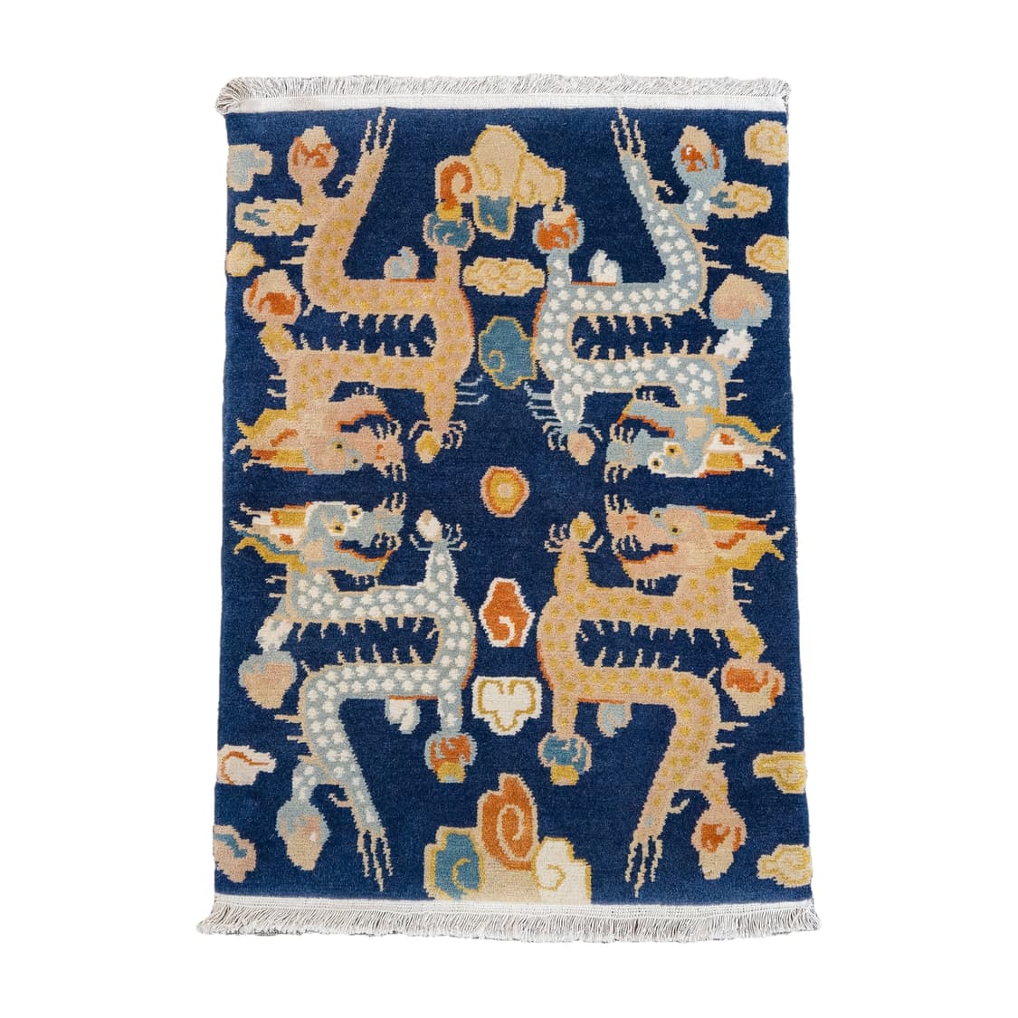 Tibetan Cardinal Dragons Rug 상품이미지1
