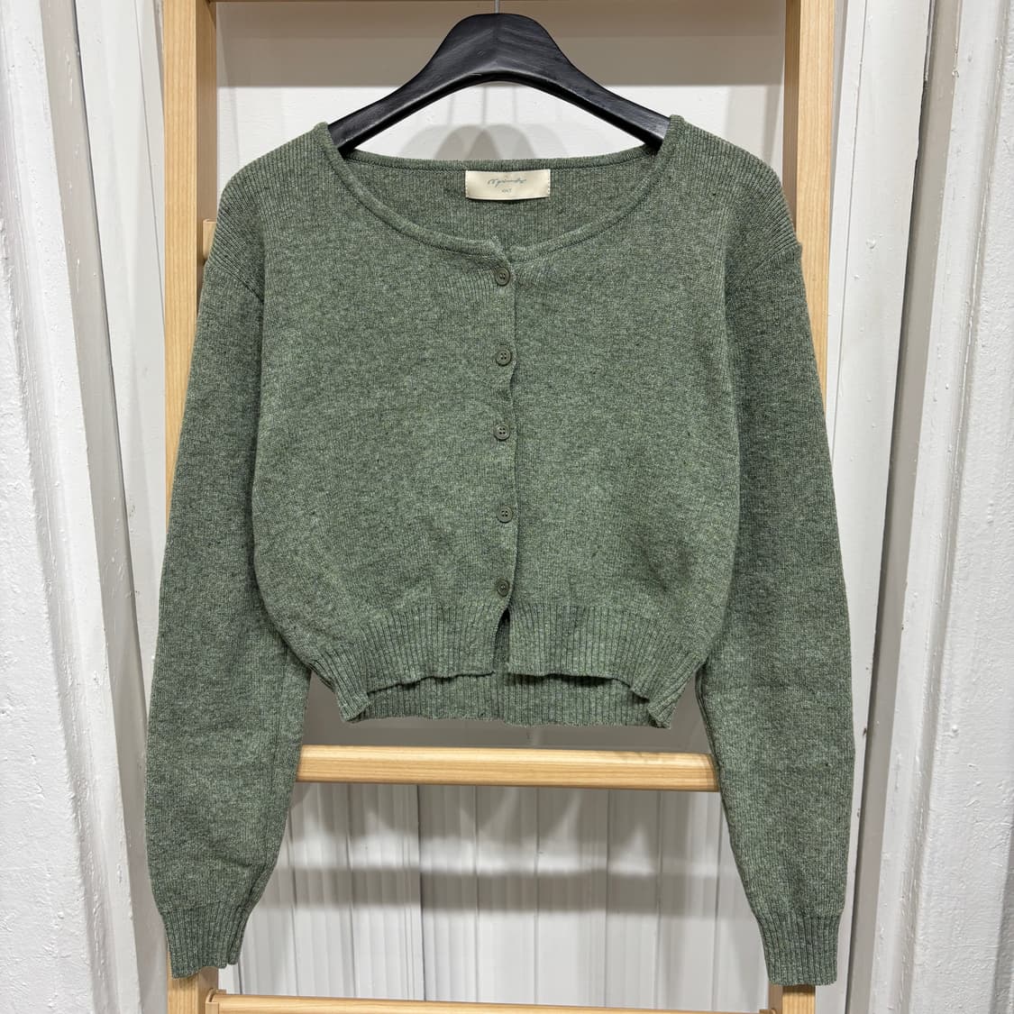 [새상품] 육육걸즈 니트가디건 2디자인 상품이미지1