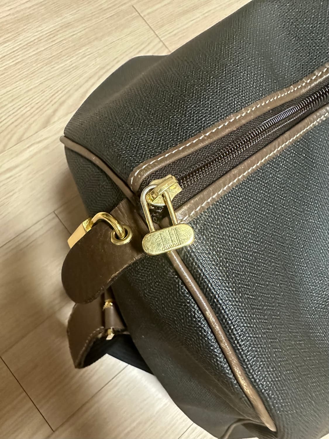 던힐 더플백 상품이미지2