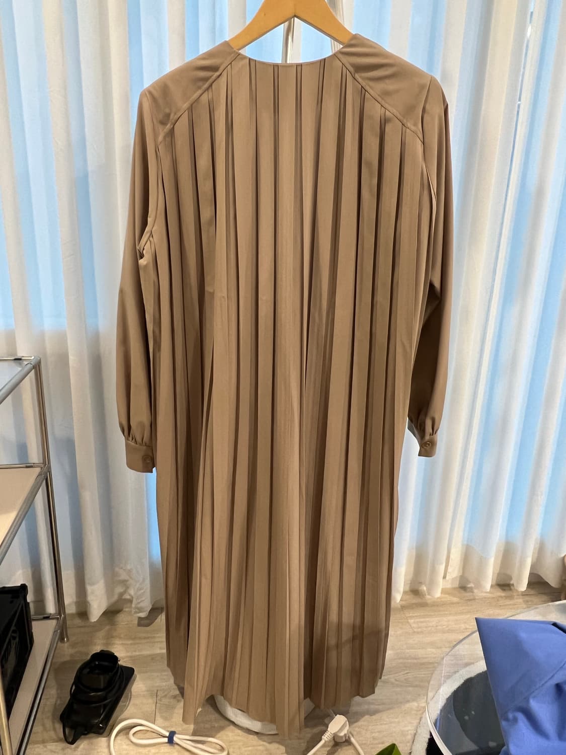 메종마레 플리츠 트렌치 코트 상품이미지9