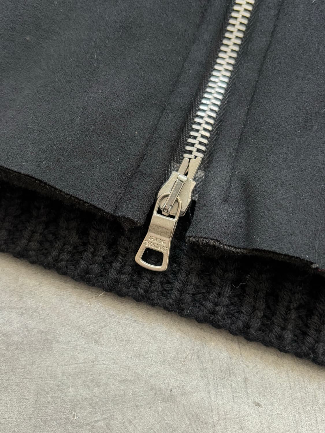 Armani Exchange 아르마니 익스체인지 블랙 퍼 니트 집업 상품이미지5