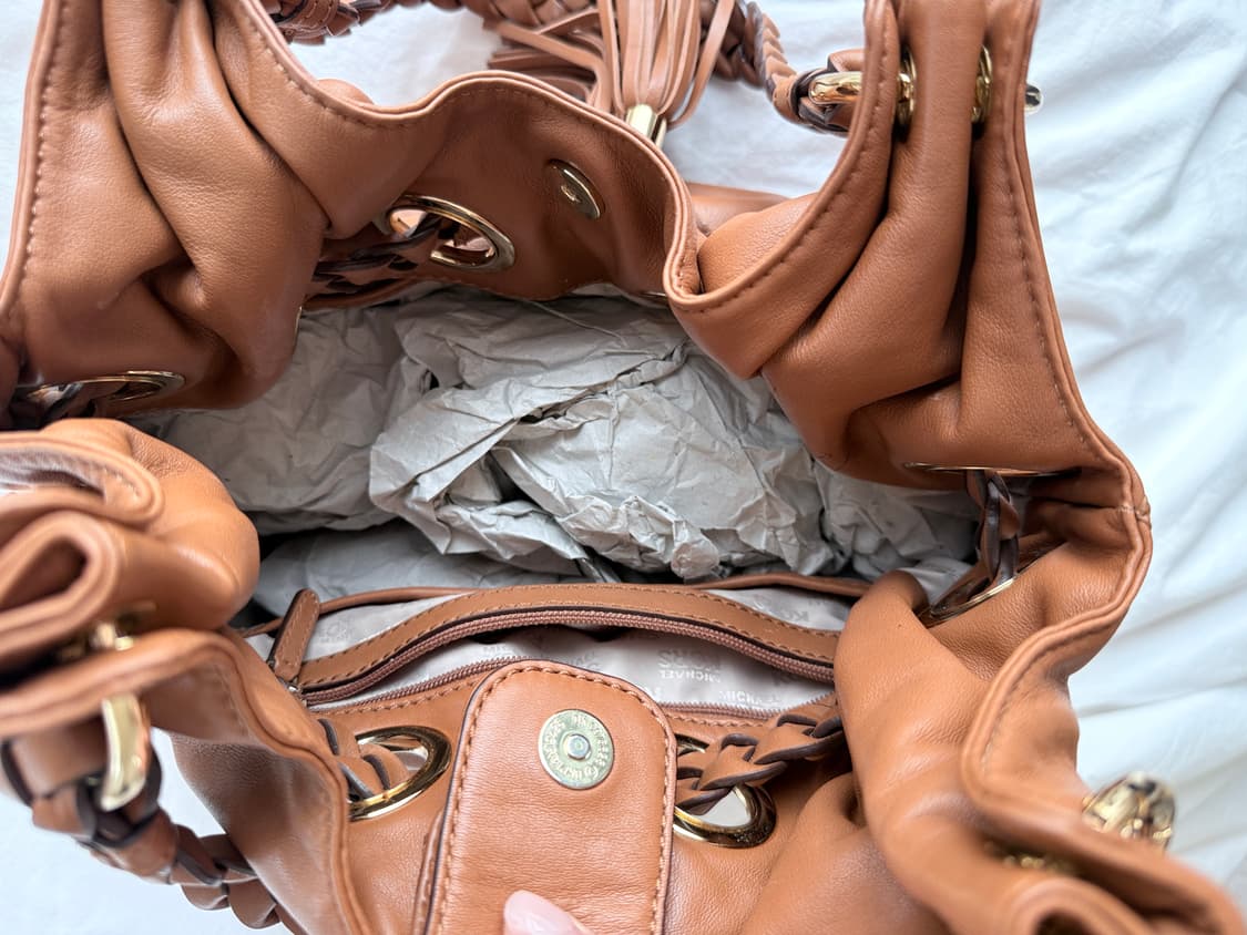 마이클코어스 숄더백 상품이미지5