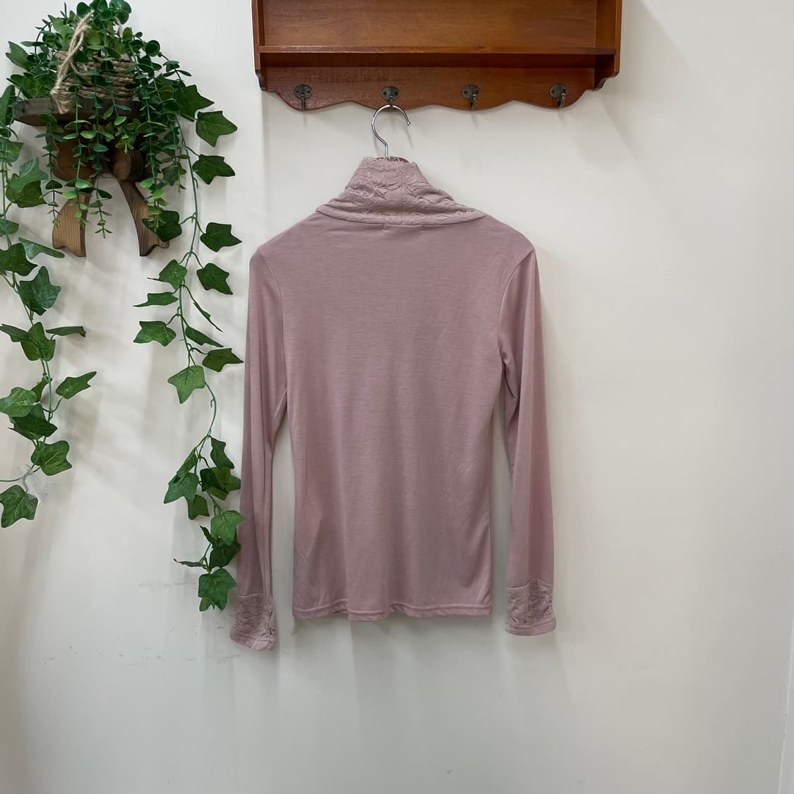 히메갸루 여리 뮤트핑크 레이스 하이넥 긴팔 티셔츠 상품이미지4