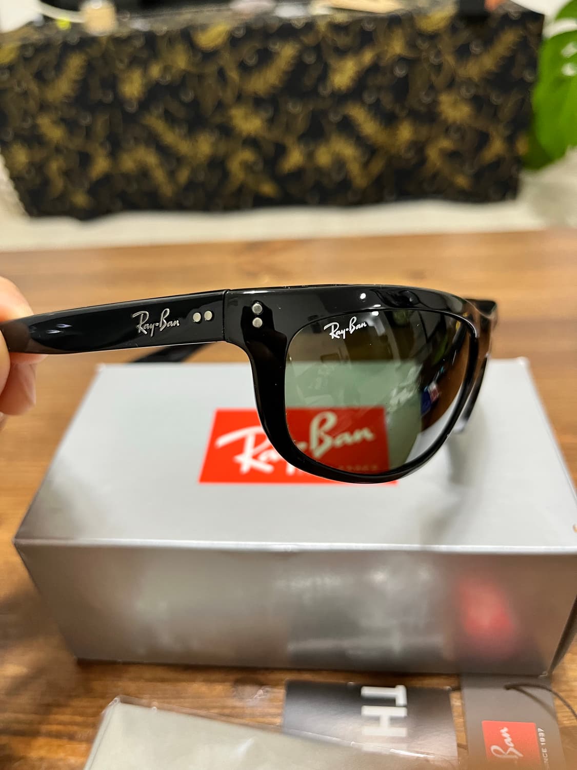 레이벤 발로라마 RB4089 팝니다 상품이미지3