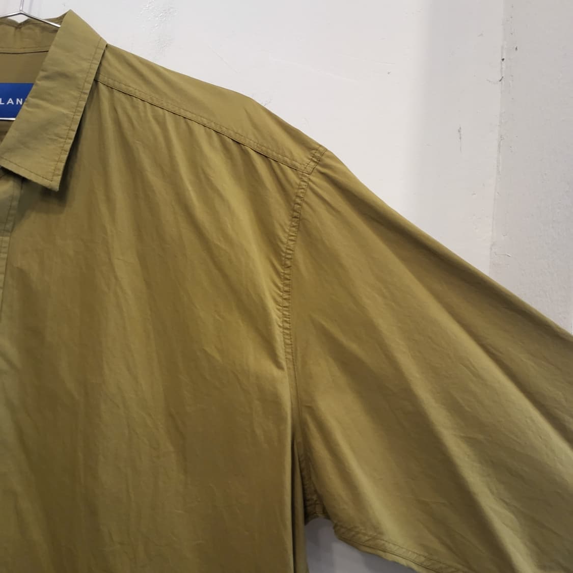 레인 오버핏 카키 셔츠 상품이미지1