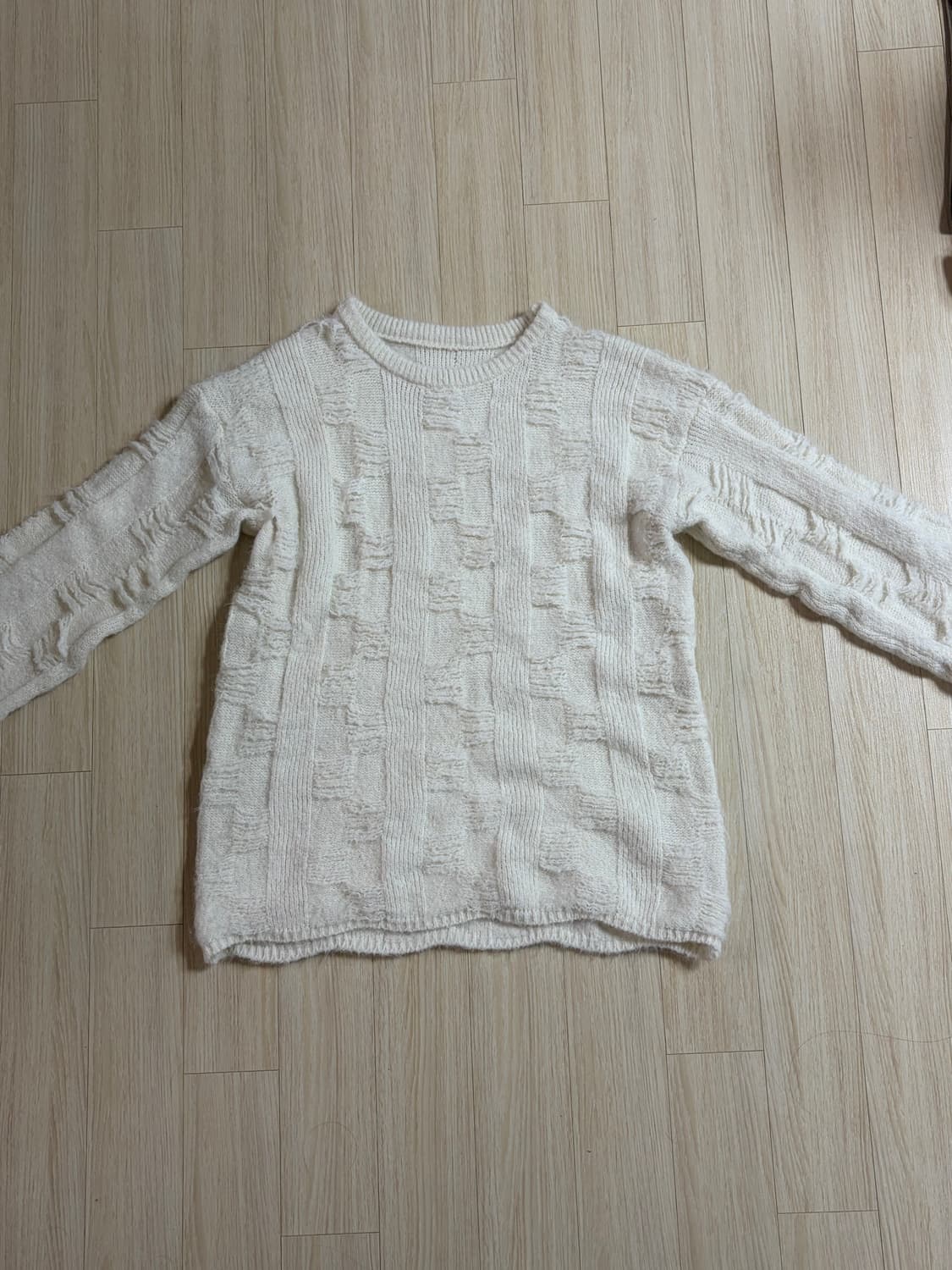 아이보리 데미지 니트 상품이미지1