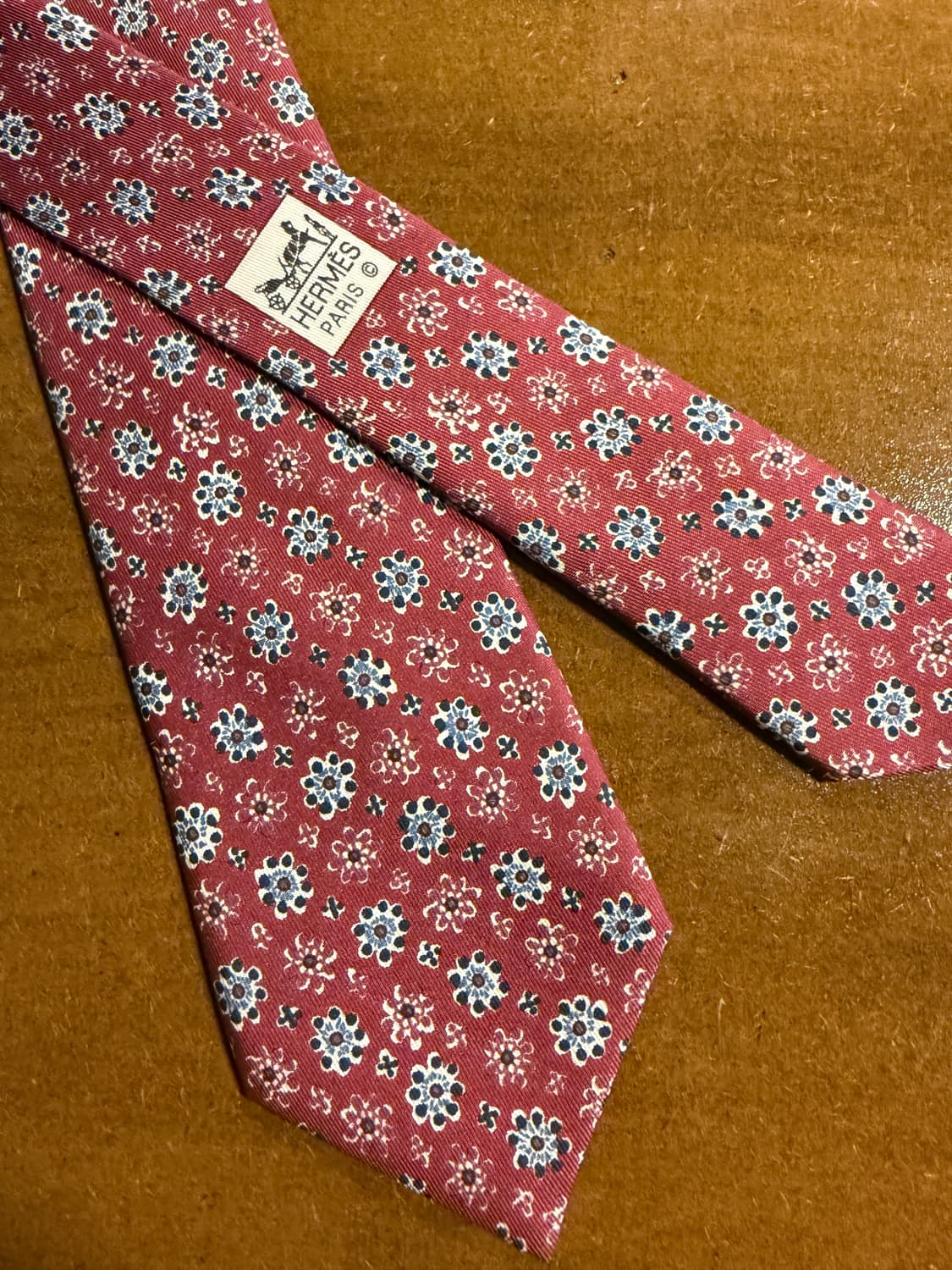 에르메스 플라워 잔패턴 실크 넥타이 버건디 상품이미지3