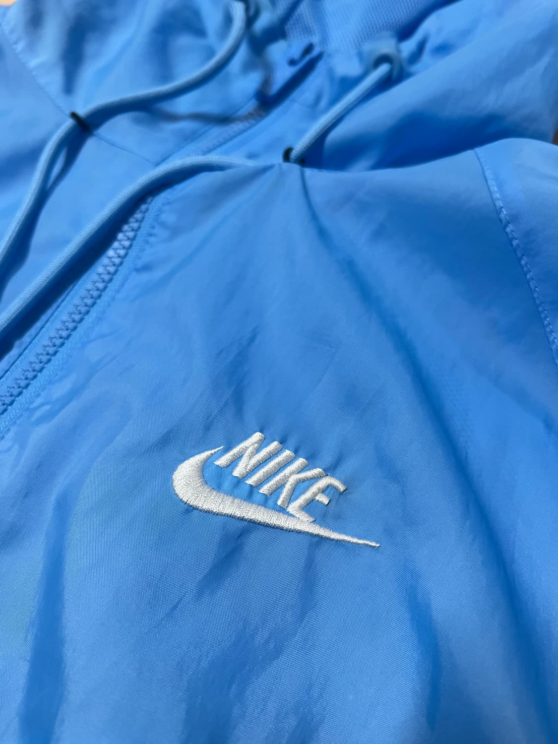 나이키 윈드러너 바람막이 상품이미지3