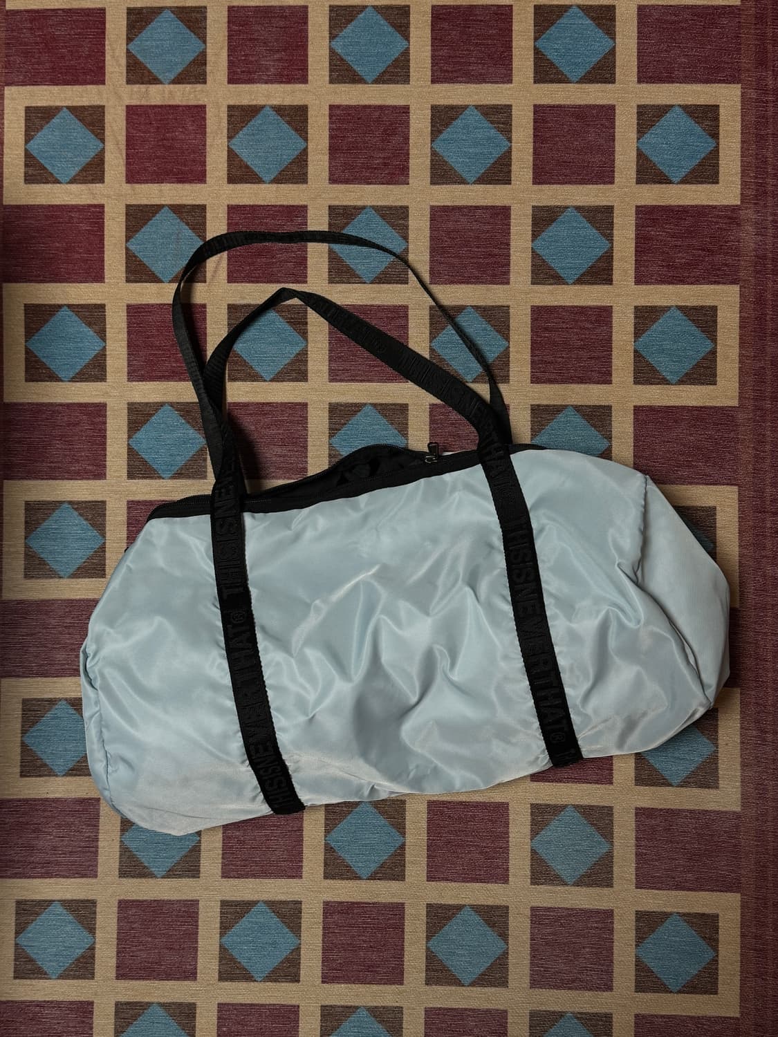 디스이즈네버뎃 더플백 스카이블루 상품이미지1