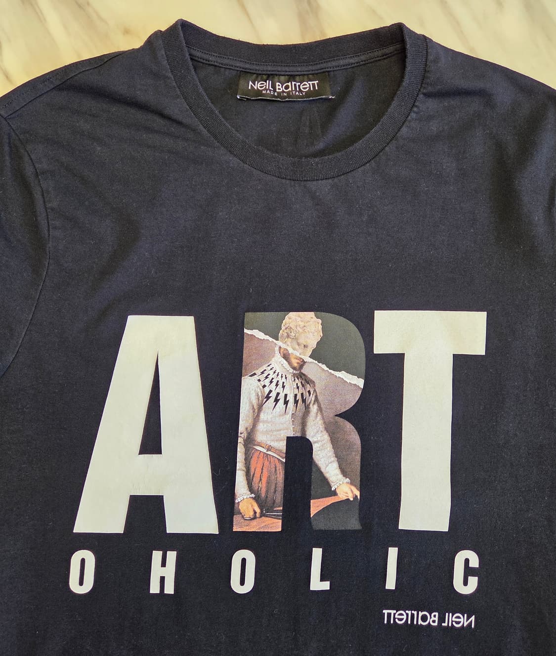닐바렛 "ART OHOLIC" 반팔 티셔츠 상품이미지3