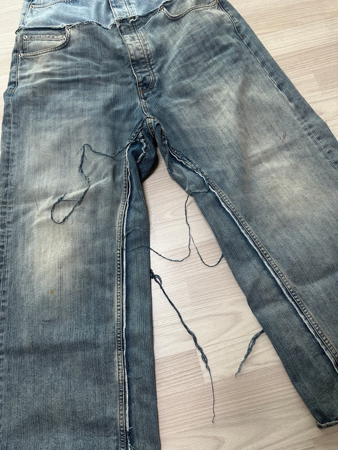 [xs] 발렌시아가 컷업 배기 데님팬츠 블루 상품이미지6