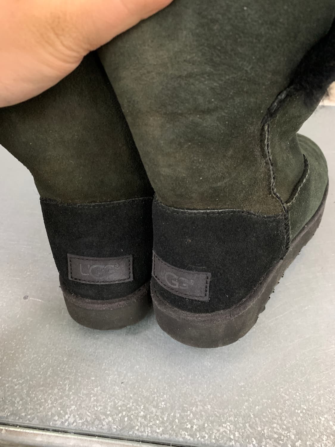 어그 클래식 커 프숏 부츠 블랙 230 상품이미지4