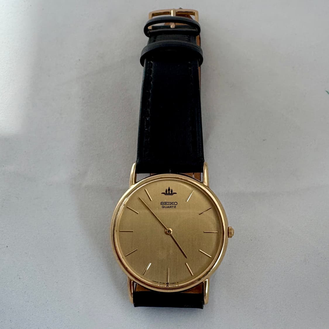 세이코 쿼츠 금장 클래식 쿼츠 시계 5Y30-7060 상품이미지2