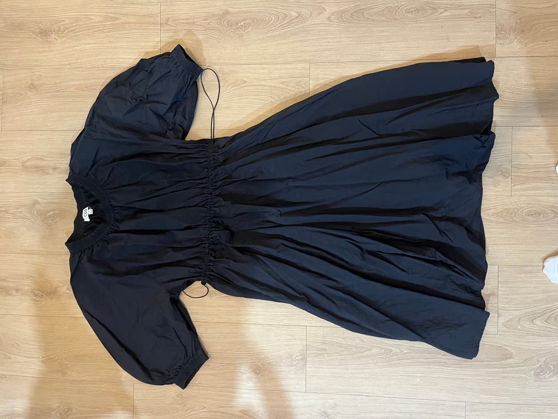 Cos 블랙 나일론 원피스 상품이미지1