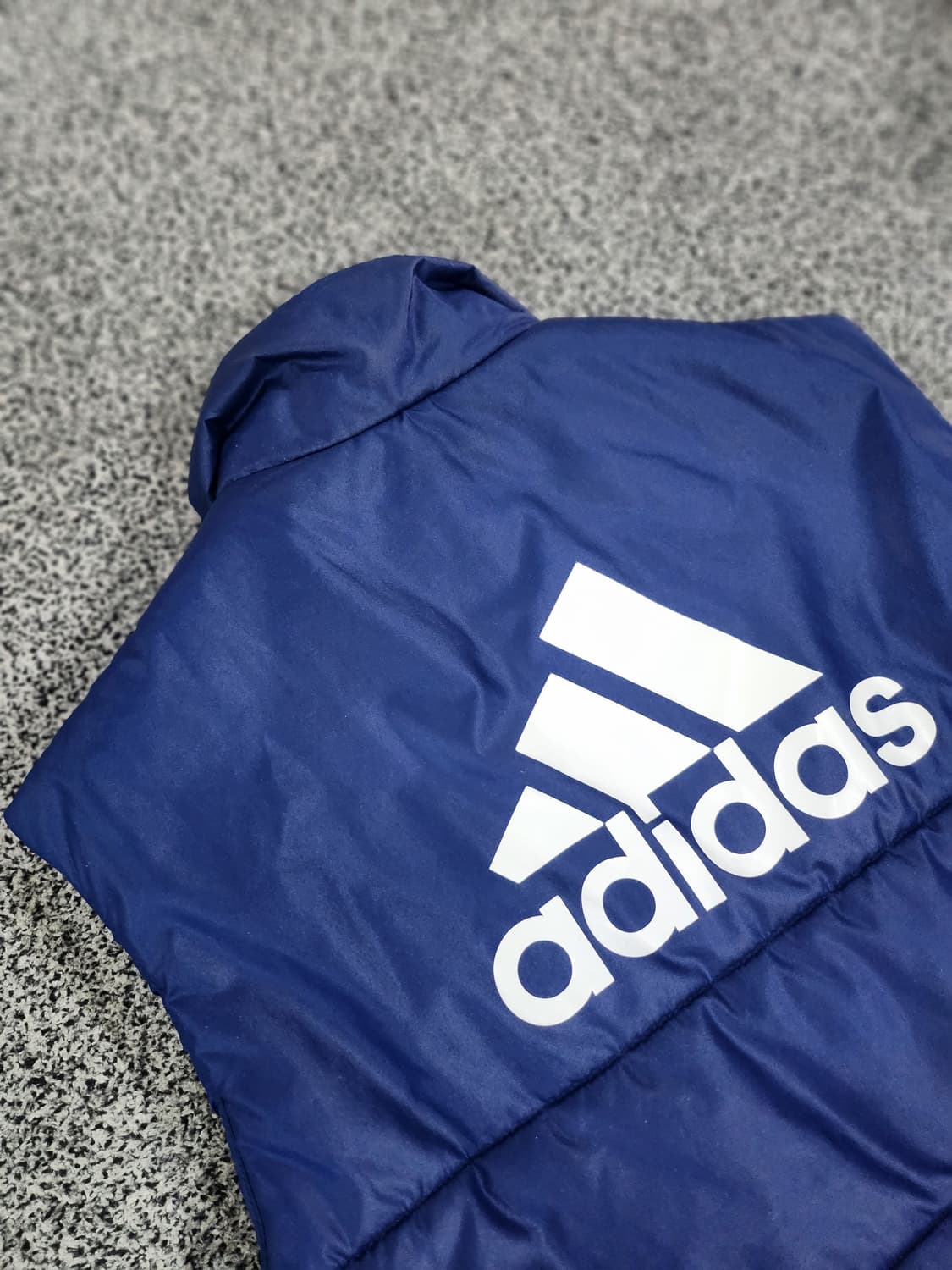 //아디다스 패딩 조끼 90 상품이미지8