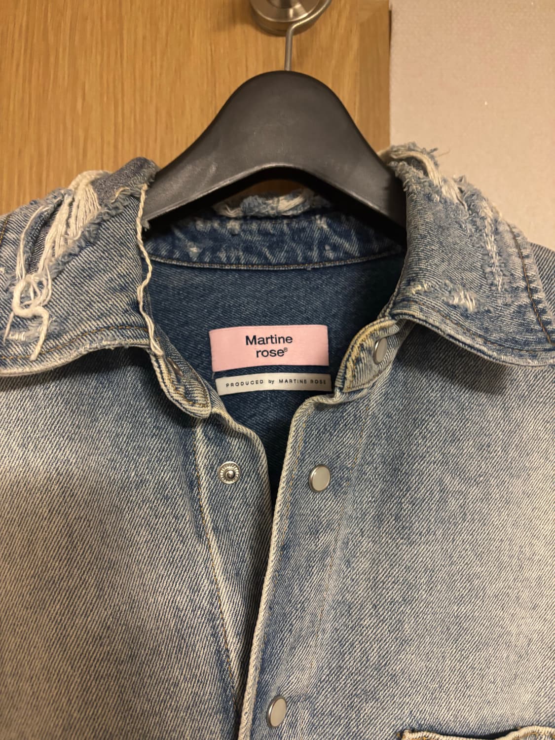 마틴로즈 자수 로고 데님 자켓 상품이미지3
