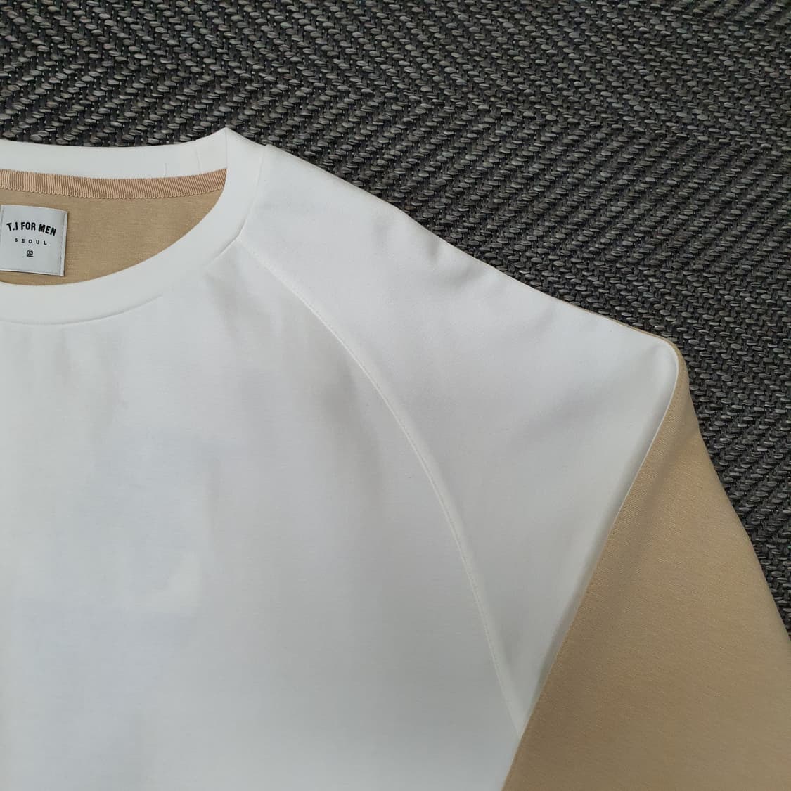 티아이포맨 까치자수 긴팔티 남자105 상품이미지3