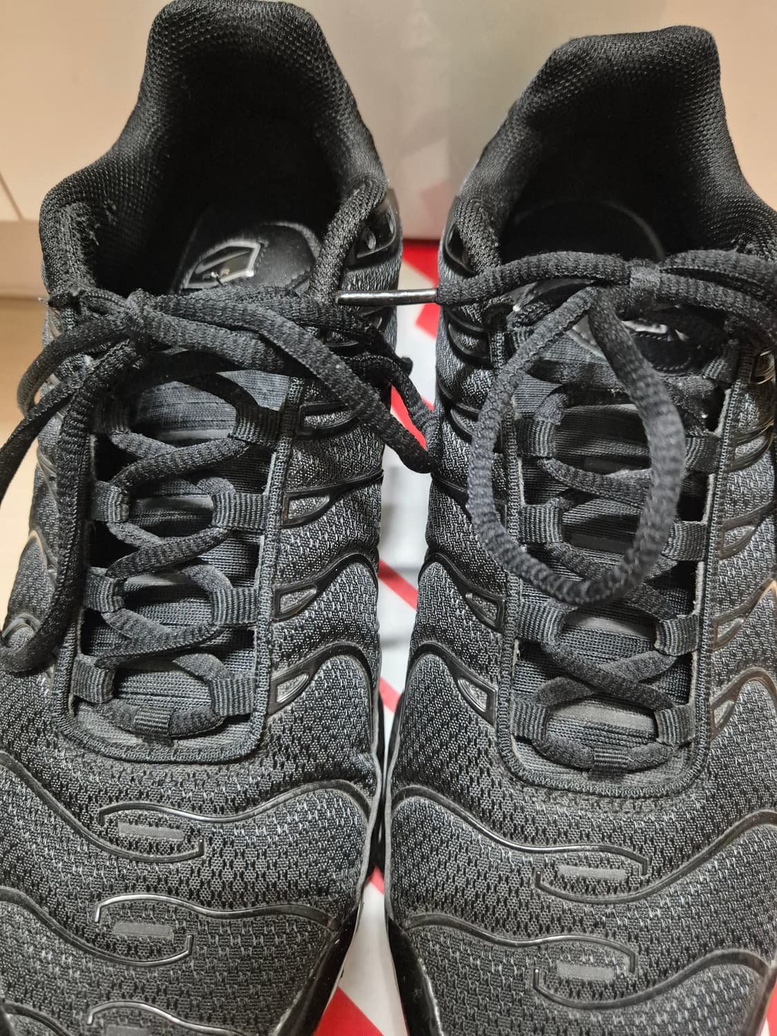 에어맥스 플러스 올검 상품이미지3