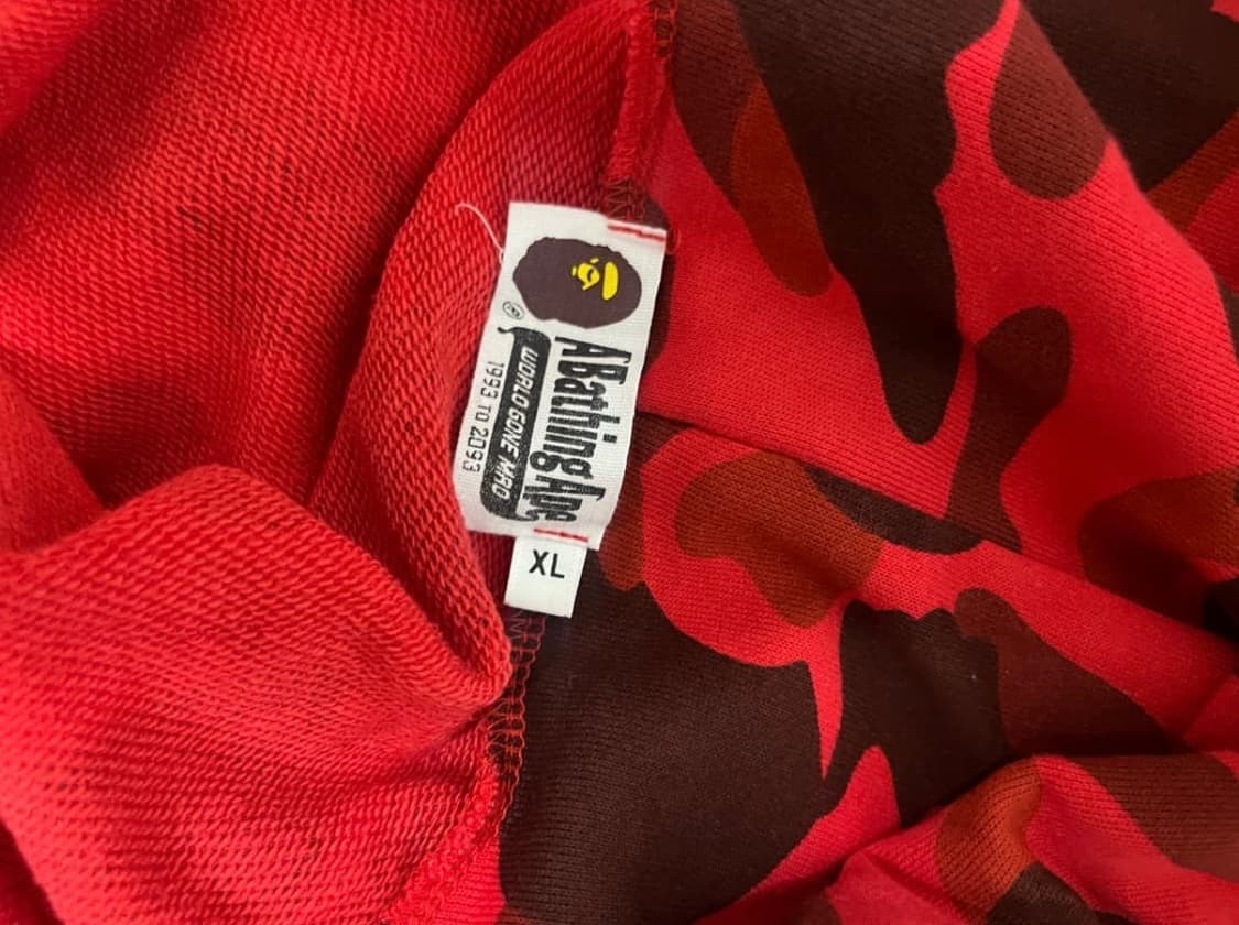 Bape Camo shark Full Zip Hoodie Red 상품이미지3