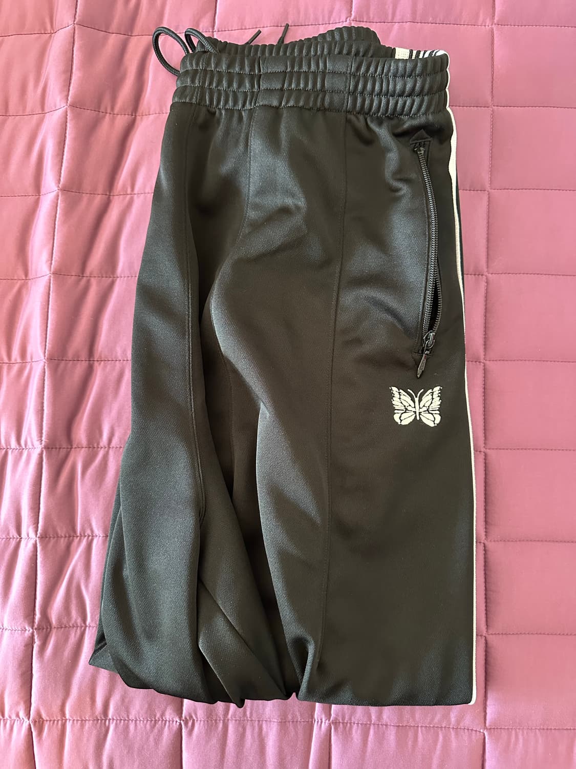 [L] 니들스 프릭스스토어 hd 트랙팬츠 검흰 상품이미지2