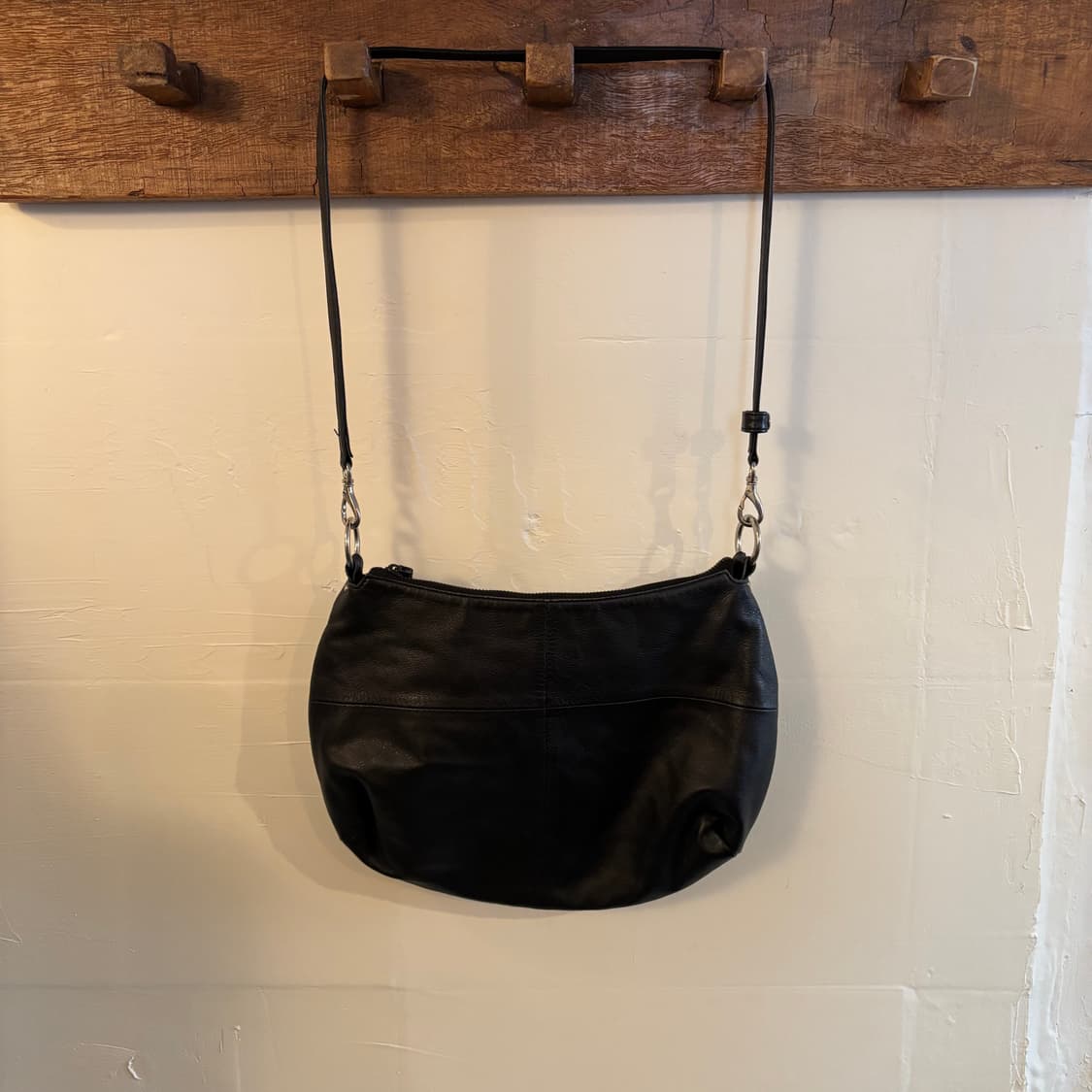 agnes.b leather cross bag 상품이미지1