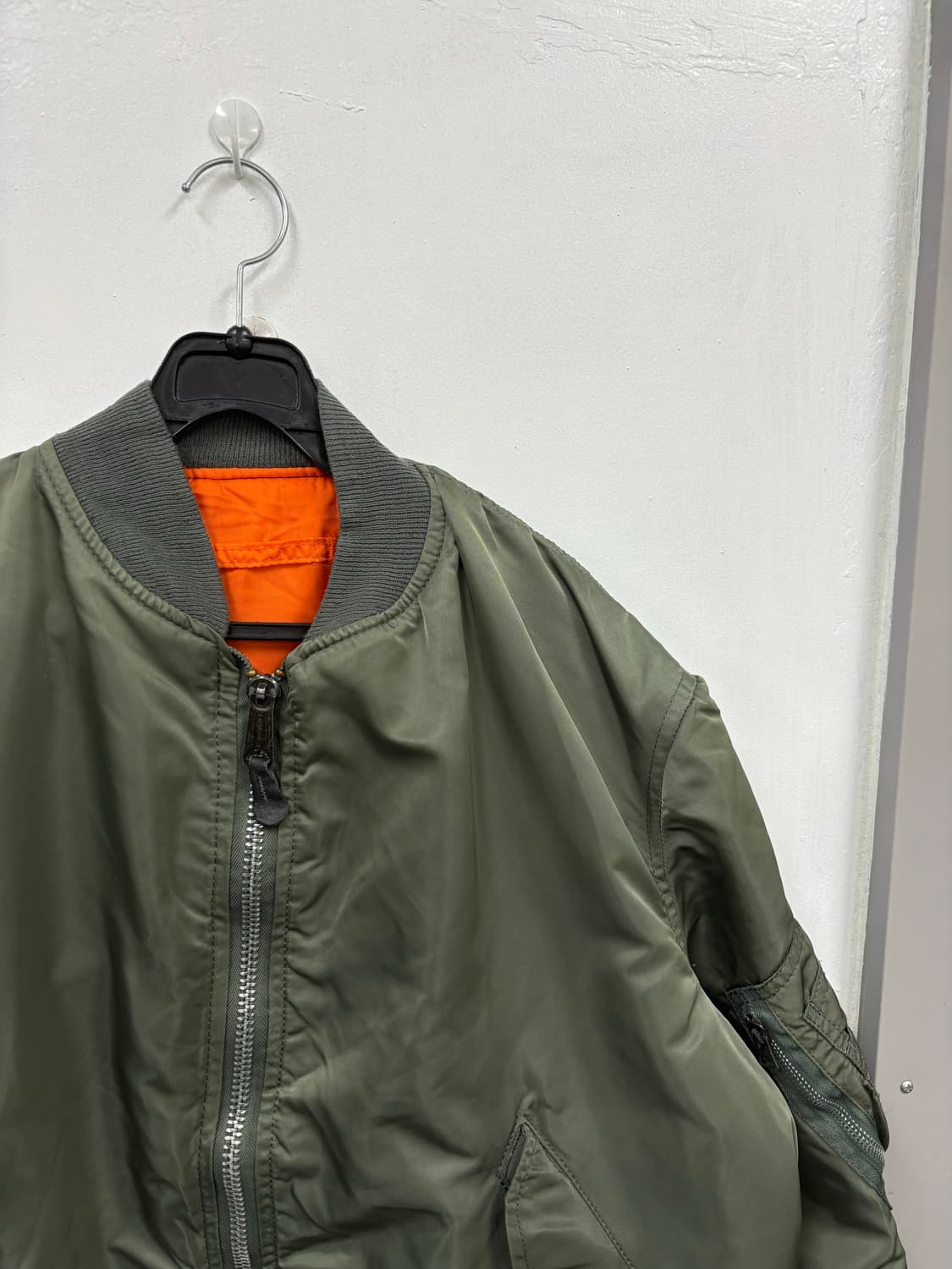 알파 인더스트리 MA-1 항공 점퍼 상품이미지3