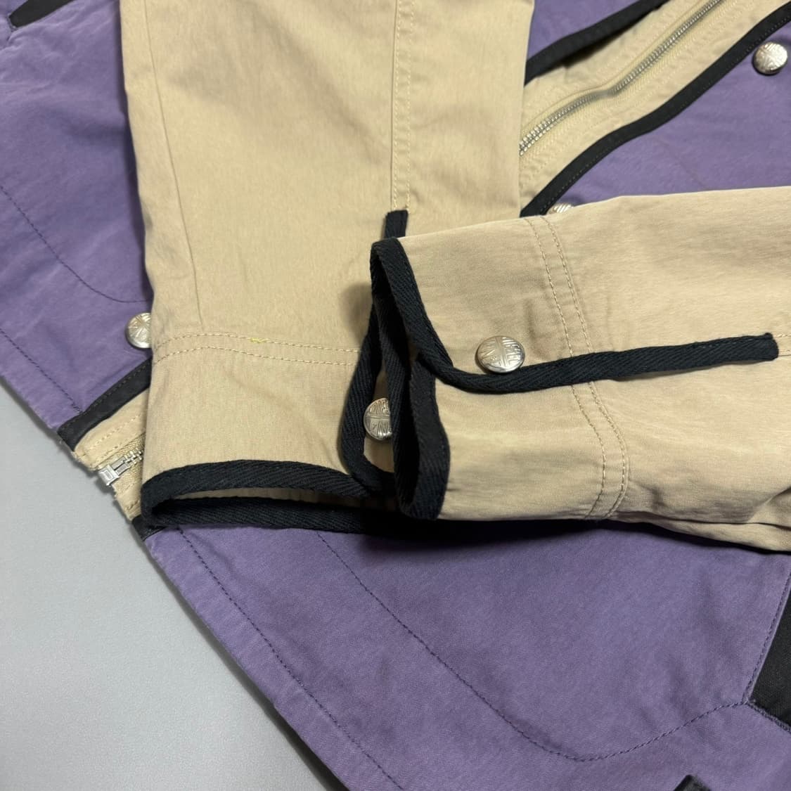 디젤(DIESEL) 퍼플 베이지 오렌 컨버터블 투웨이 하이넥 쇼트 자켓 상품이미지7