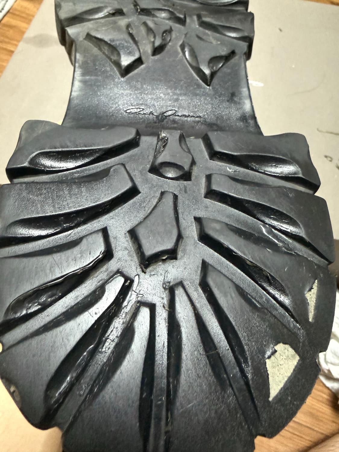 릭오웬스 18FW 시시포스 트랙터 부츠 상품이미지7