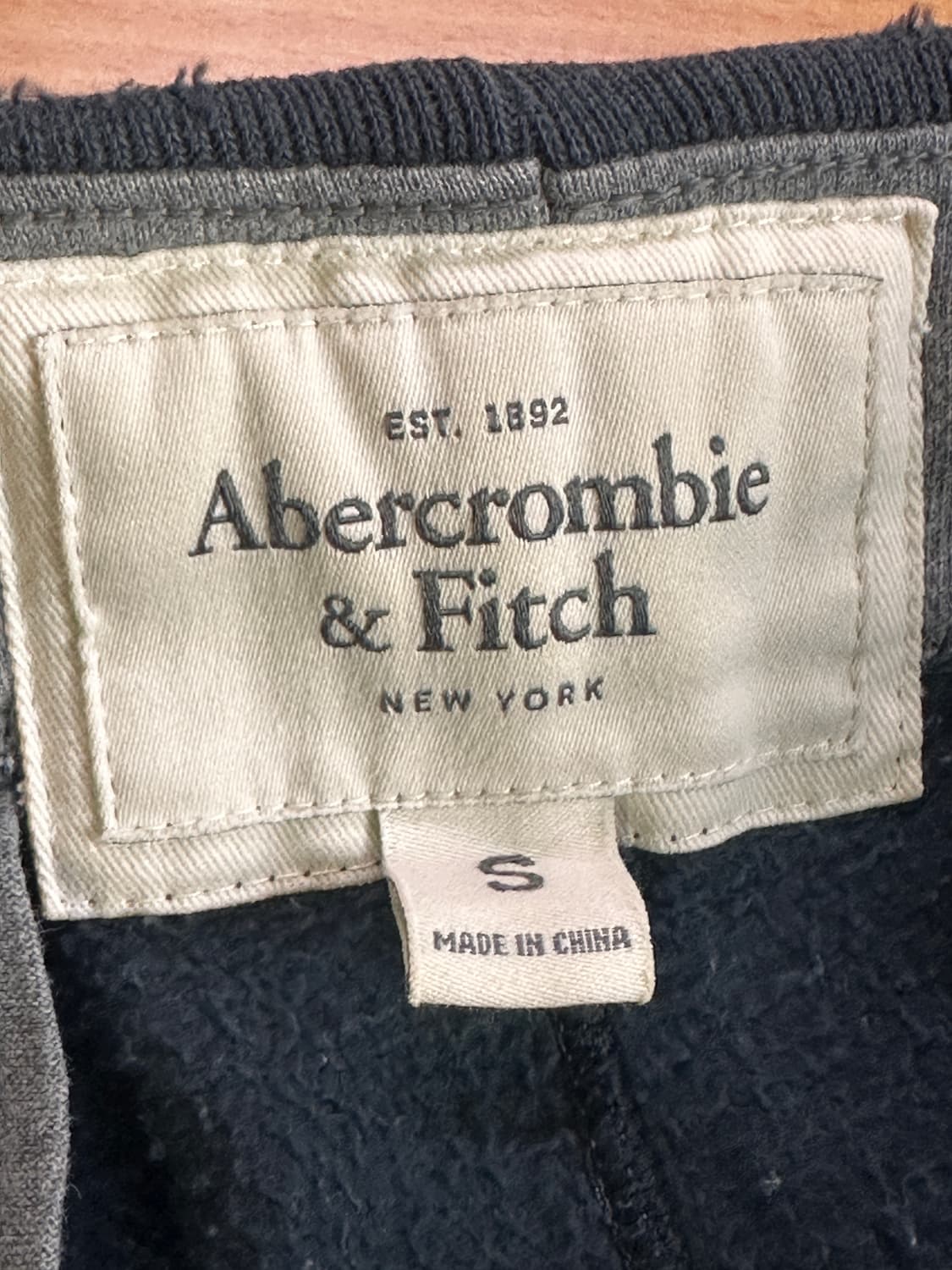 아베크롬비(A&F) 1892 자수 로고 헤비웨이트 팬츠 (Navy) 상품이미지8