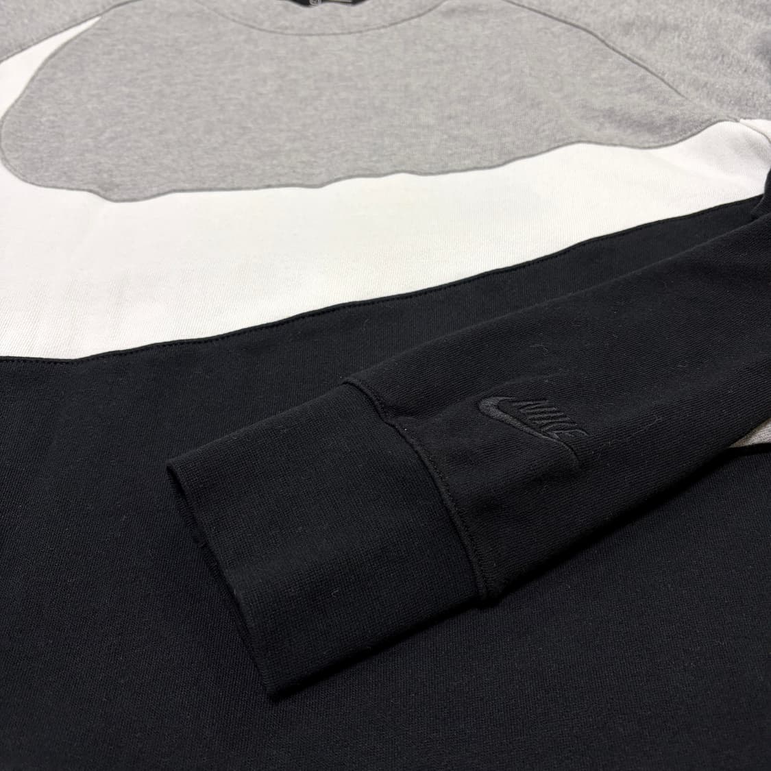 나이키 빅로고 배색 맨투맨 상품이미지2