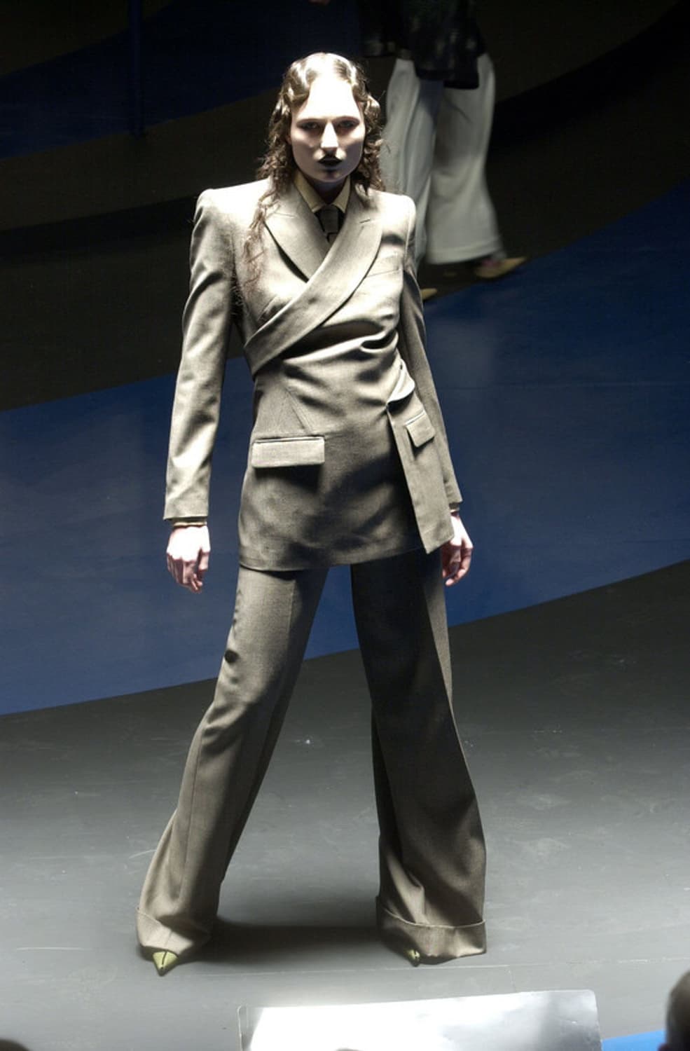 구매)맥퀸 FW01 템들 구합니다 상품이미지1