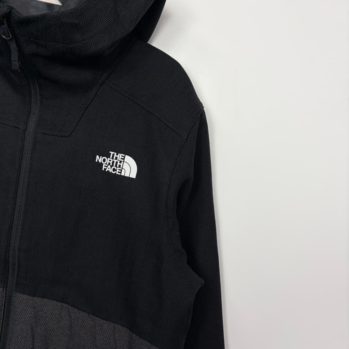 노스페이스 모뉴먼트 헤링본 바람막이 자켓 상품이미지4