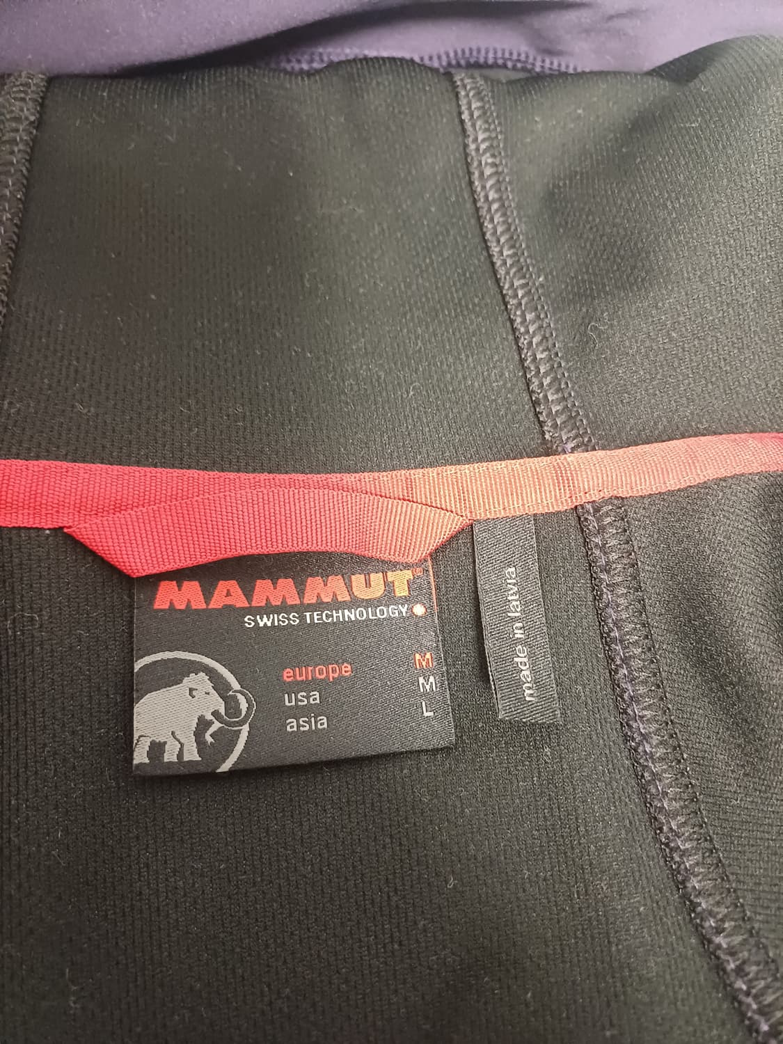 마무트 얼티메이트 고어텍스 인피니움 소프트쉘 여성 자켓 상품이미지4