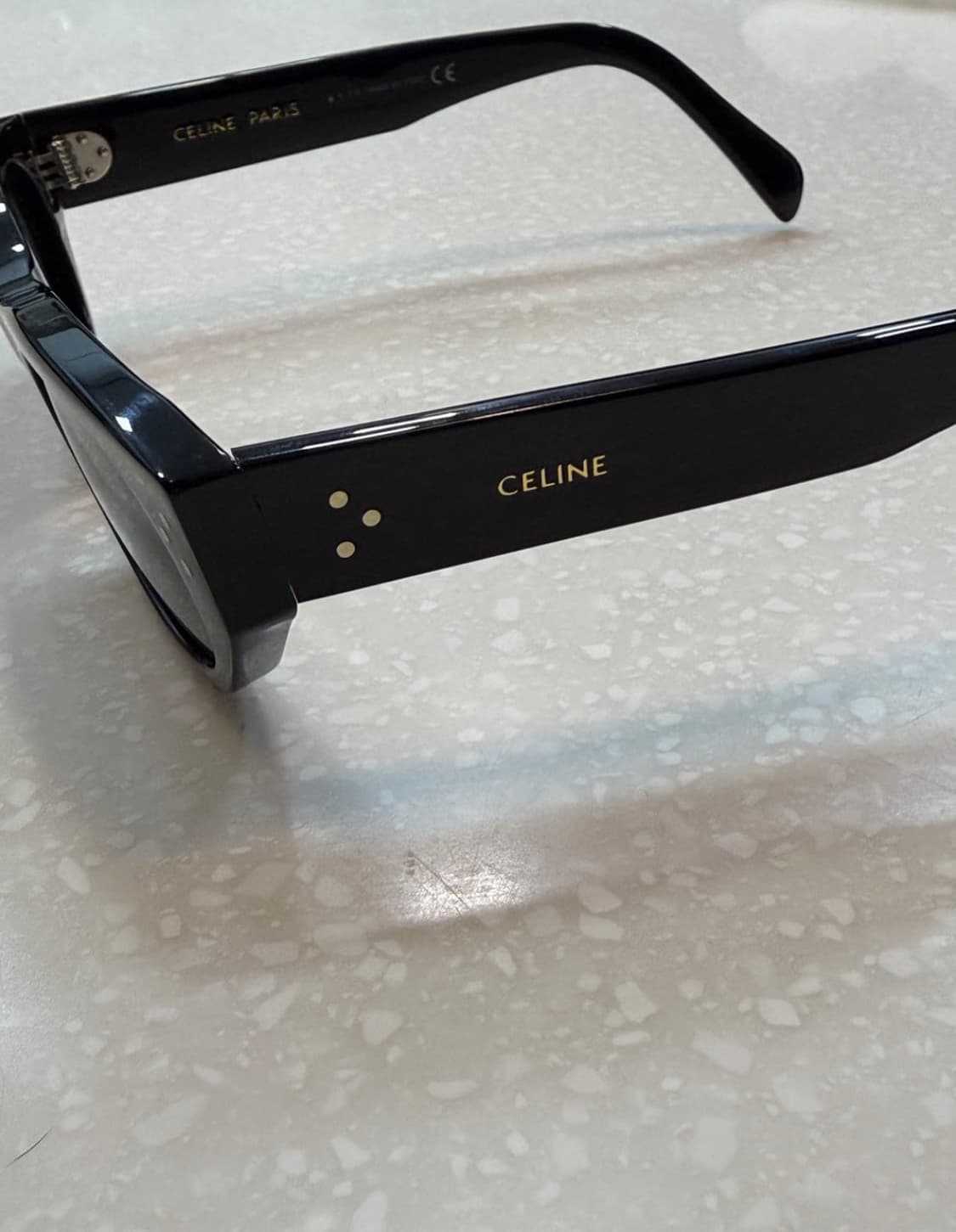 셀린느 선글라스 프레임16 블랙 CL401331 상품이미지3