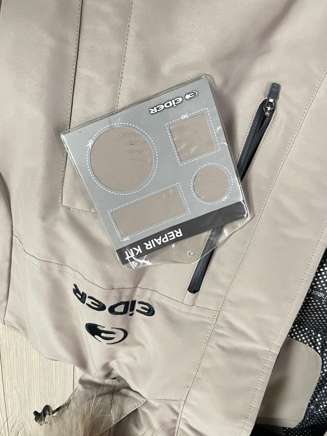 아이더 다운 패딩 L 상품이미지2