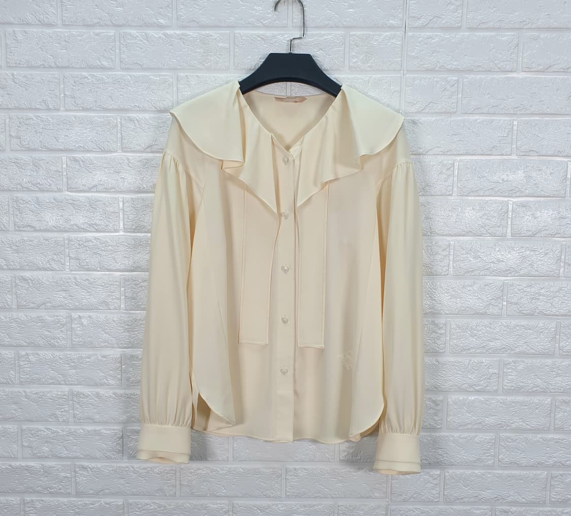 [55]씨씨콜렉트 러플 카라 블라우스 상품이미지2