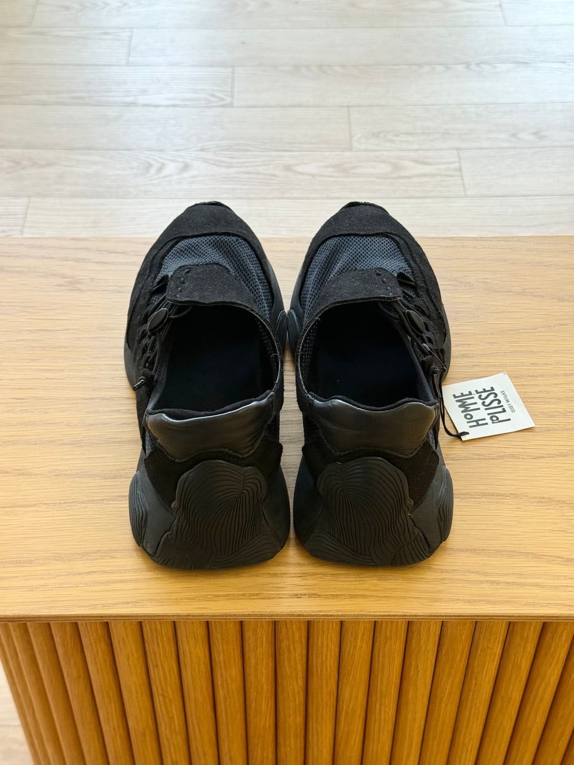 이세이미야케 옴므플리세 breeze shoes 상품이미지5