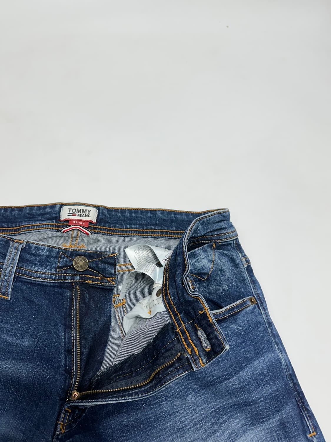 타미힐피거 타미진스 테이퍼드핏 데님 팬츠 남자 청바지 상품이미지4