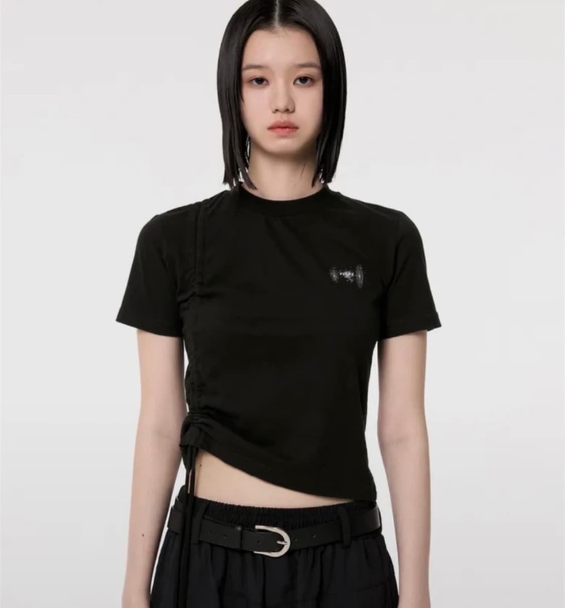 *새상품 플레어업 쉬폰 셔링 티셔츠 블랙 상품이미지1