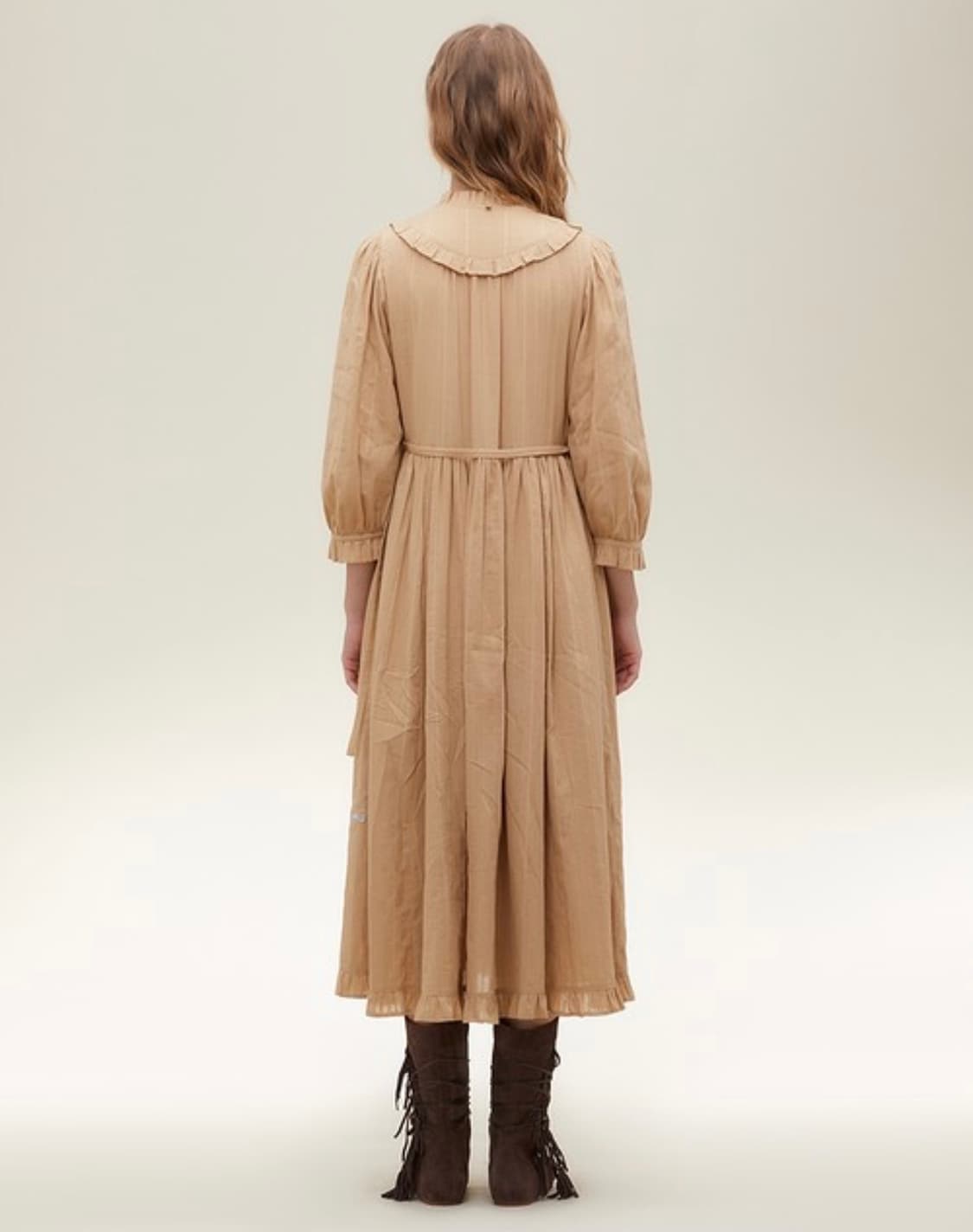 써스데이아일랜드 핀턱 프릴 자수 롱원피스 상품이미지2