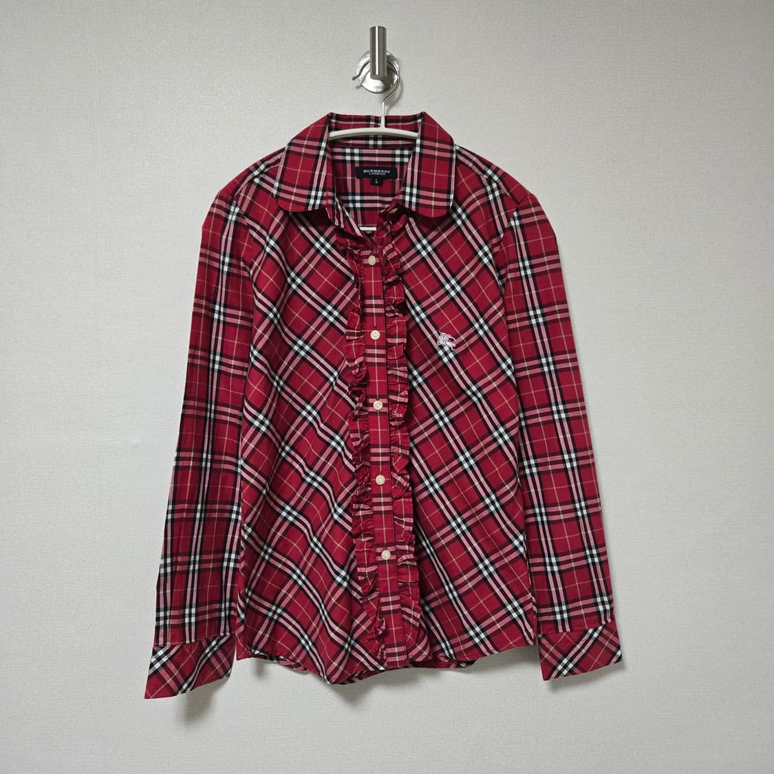 버버리 프릴 체크셔츠 / 여성 셔츠 / 여자 셔츠 상품이미지1