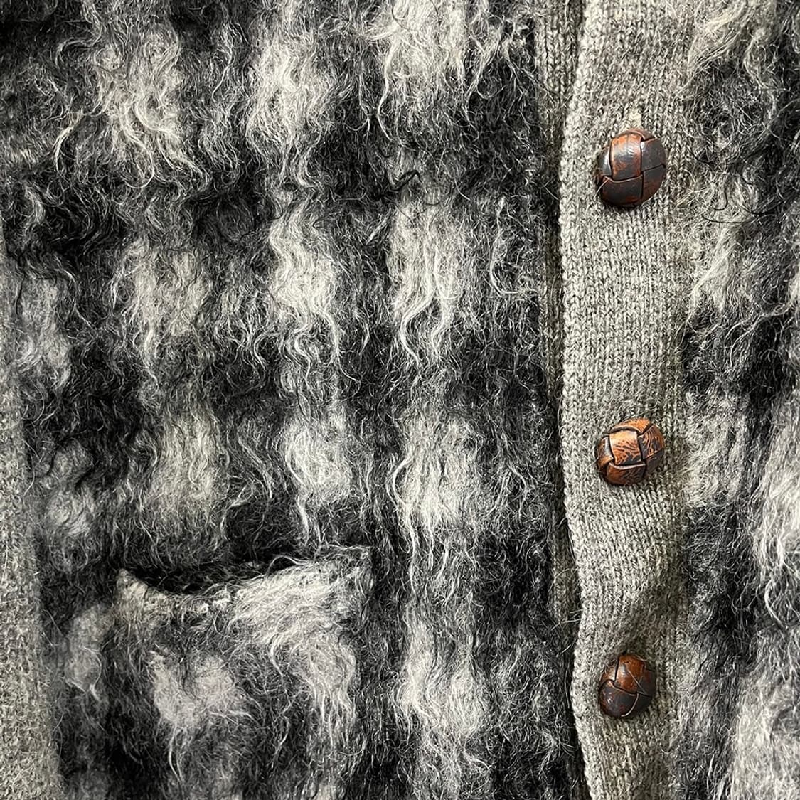 TWO TONE CARDIGAN 상품이미지3