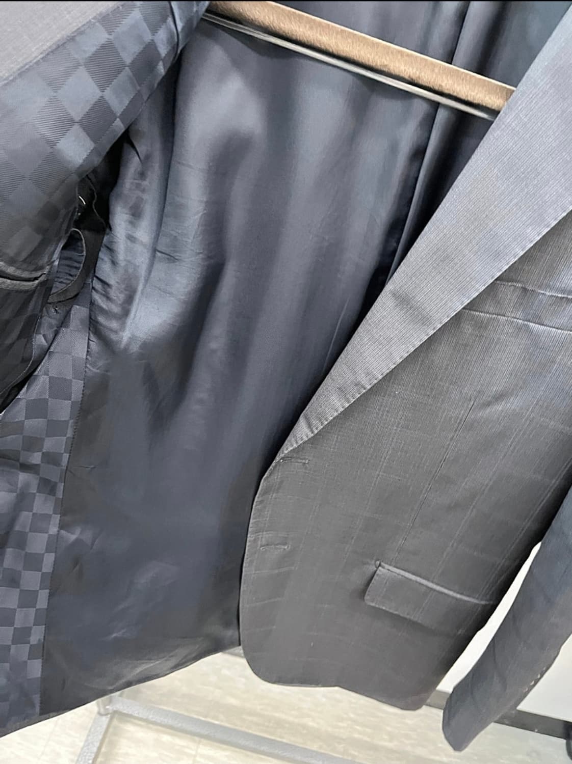 100-105) 루이비통 체크 블레이져  상품이미지7