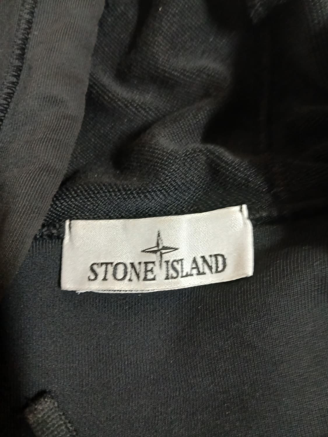 스톤아일랜드 후드집업 상품이미지2