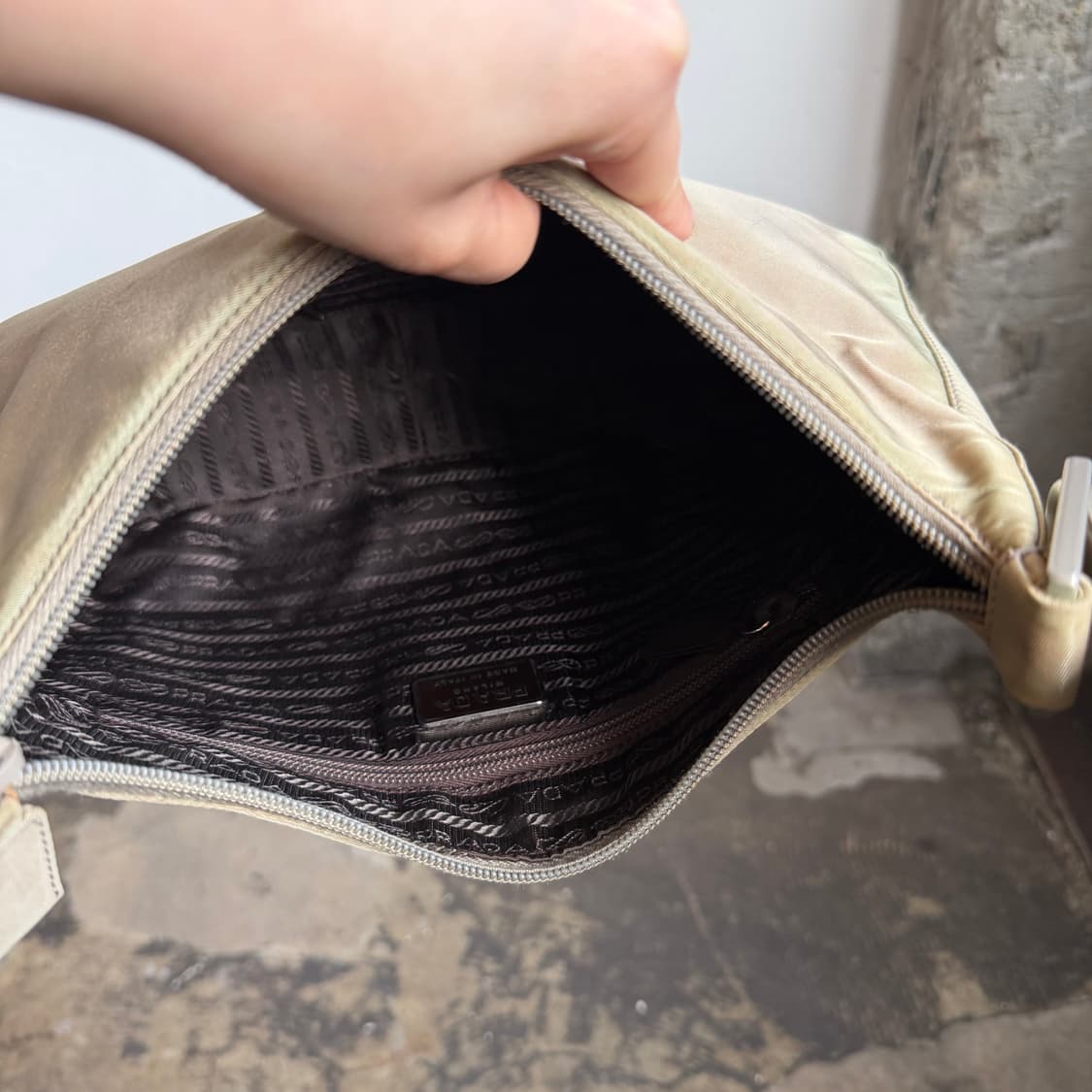 early 00s 프라다 포코노 플라스틱 핸들 숄더 백  상품이미지9