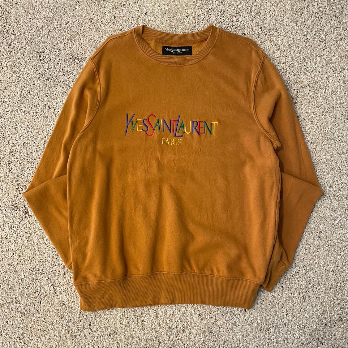 입생로랑 맨투맨 ⭐️971 상품이미지1