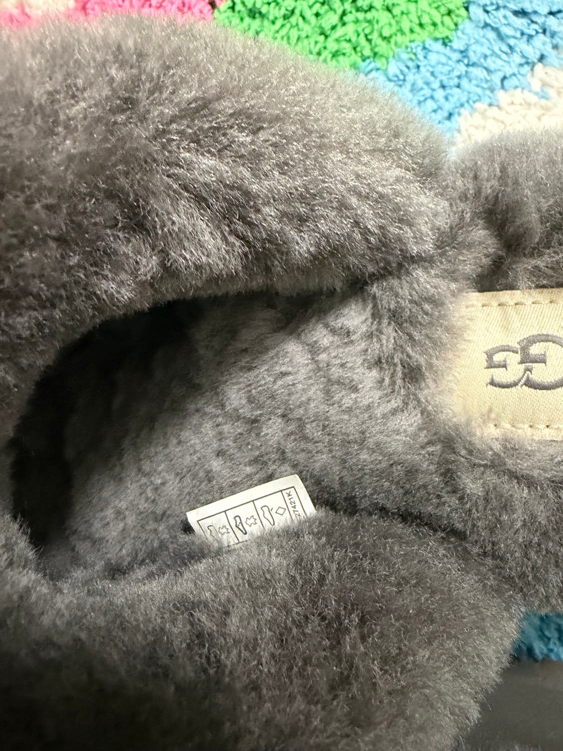 (3회착용) 정품 UGG어그 슬리퍼 240~245 7사이즈 상품이미지4