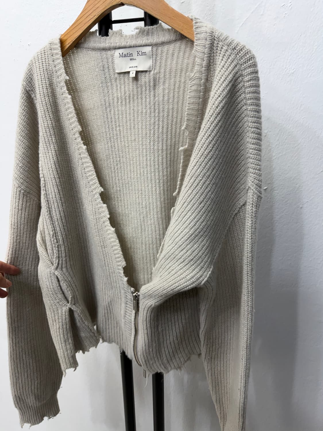 정품) 마뗑킴 크롭 니트 집업 가디건 F 상품이미지3